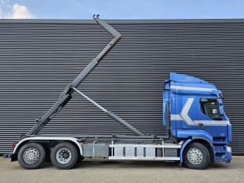 PREMIUM 450.26 / 6x2 / HOOKLIFT